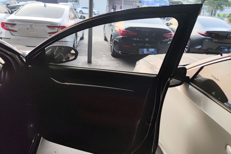 Used Changan Eado 2021 PLUS Blue Whale NE 1.4T GDI DCT Prestige Model
