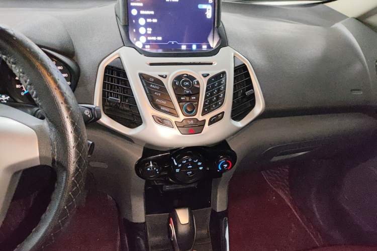 Used Ford EcoSport 2013 1.5L Automatic Fashion Model
