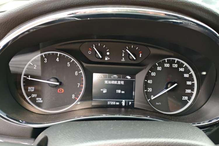 Used Buick Encore 2017 18T Automatic Two-Wheel Drive Urban Fashion Model
