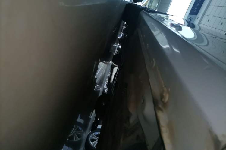 Used MG 5 2022 300TGI DCT Chao Yue Luxury Edition
