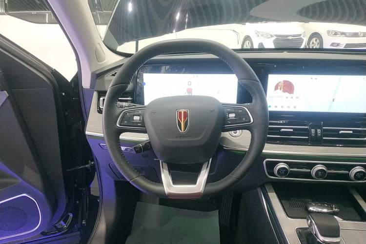 Used Hongqi HS5 2025 2.0T Two-Wheel Drive Flagship Pro Edition
