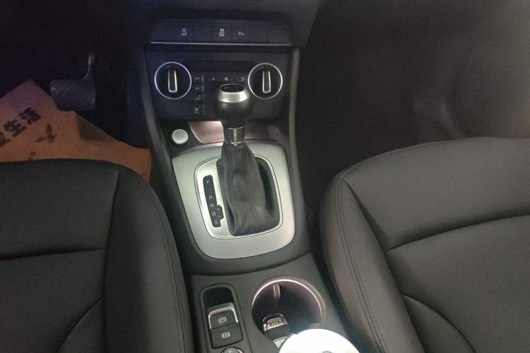 Used Audi Q3 2016 30 TFSI Fashion Model
