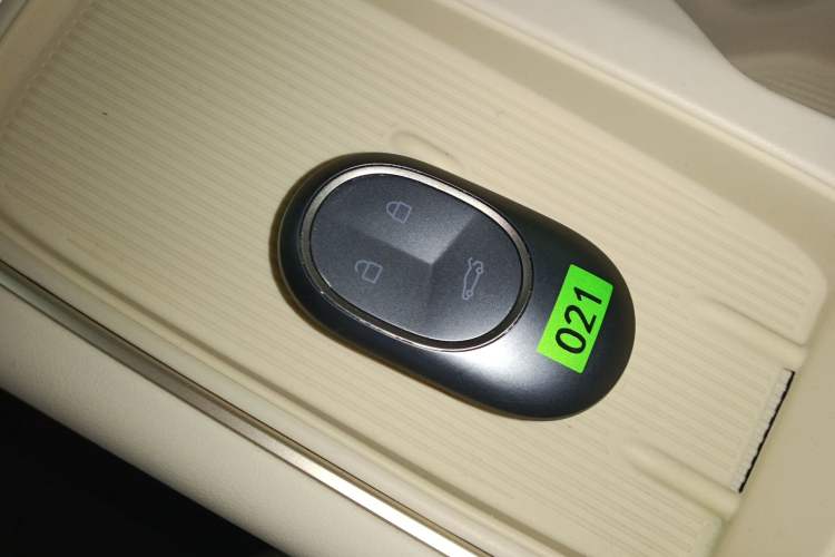 Used Nio ES6 2023 75 kWh
