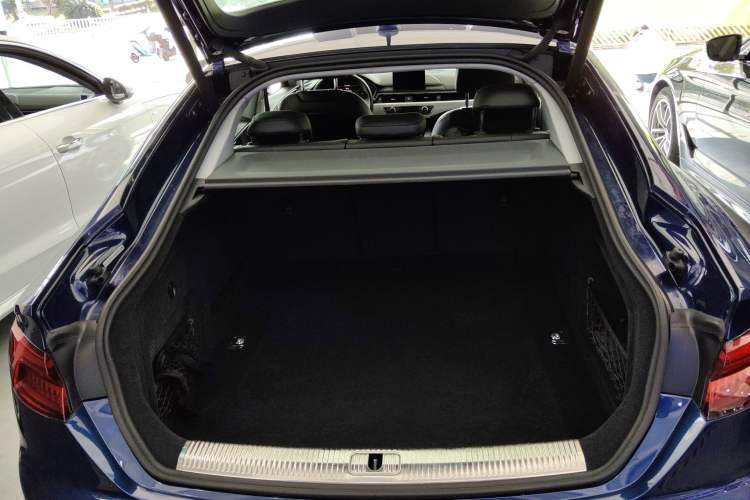 Used Audi A5 2017 Sportback 40 TFSI Fashion Model
