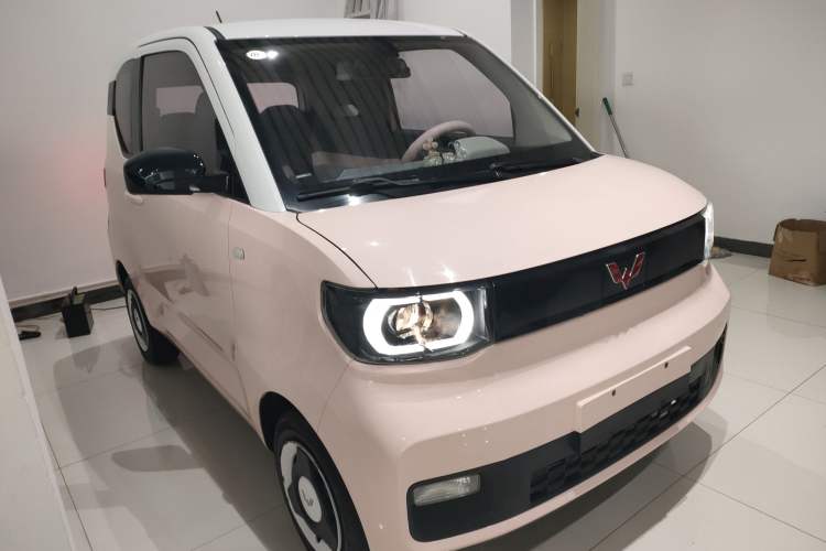 Used Wuling Hongguang MINIEV 2021 Macaron Premium Model – Lithium Iron Phosphate
