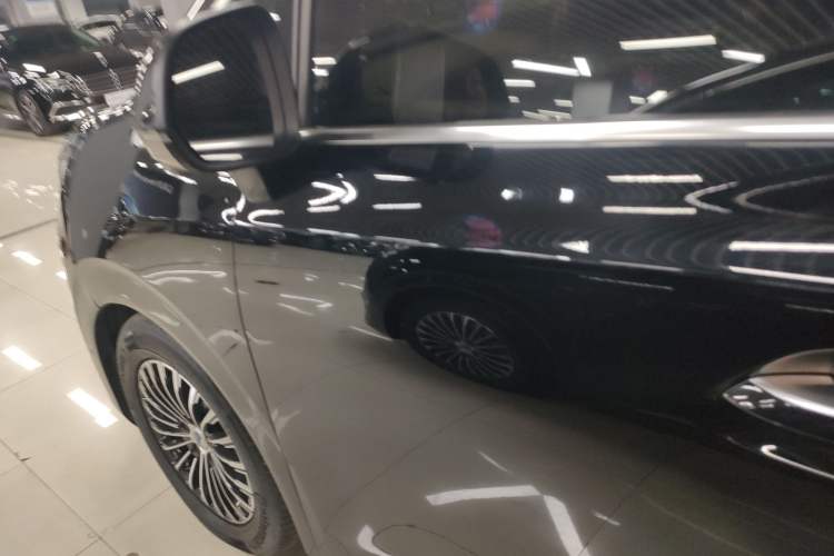 Used Denza D9 2022 DM-i 970 Four-Wheel Drive Flagship Model
