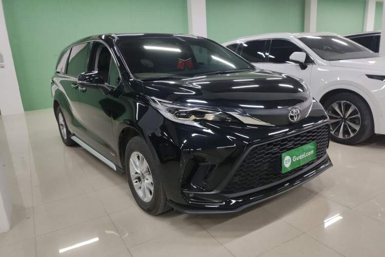 Used Toyota Granvia 2024 2.5L Hybrid Comfort Edition