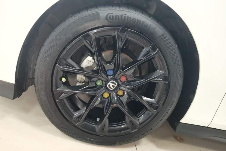 Used Changan UNI-V 2024 1.5T Prestige Edition
