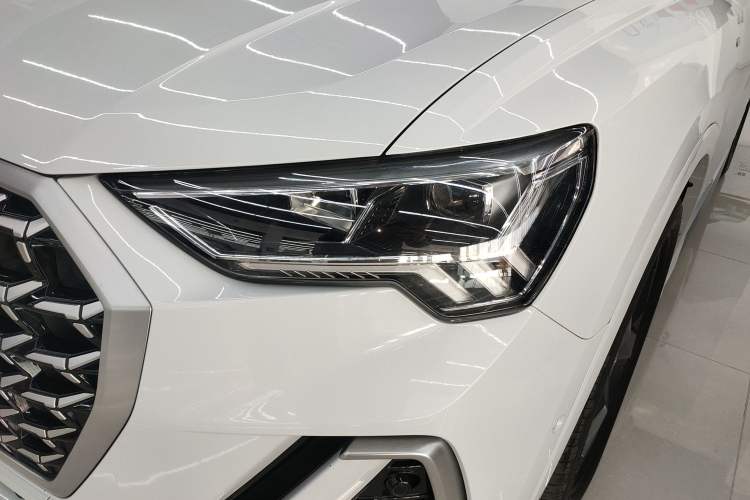 Used Audi Q3 2024 35 TFSI Fashion Dynamic Edition
