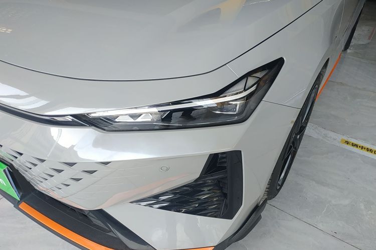 Used Changan UNI-V 2024 1.5T Prestige Sport Edition
