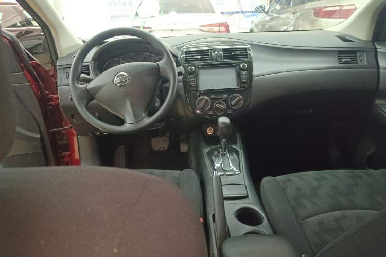 Used Nissan Tiida 2011 1.6L CVT Comfort Model
