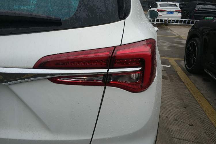 Used Buick Envision 2020 20T Two-Wheel Drive Leading Version
