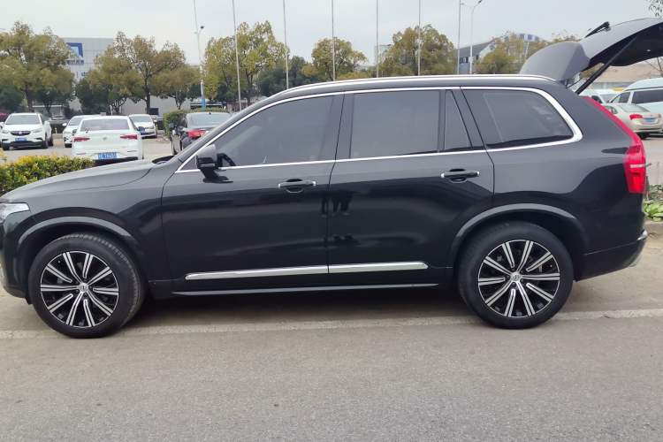 Used Volvo XC90 2019 T6 Zhiyi Edition 7-Seater China VI Standard
