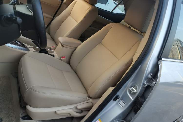 Used Toyota Corolla 2014 1.6L CVT GL-i
