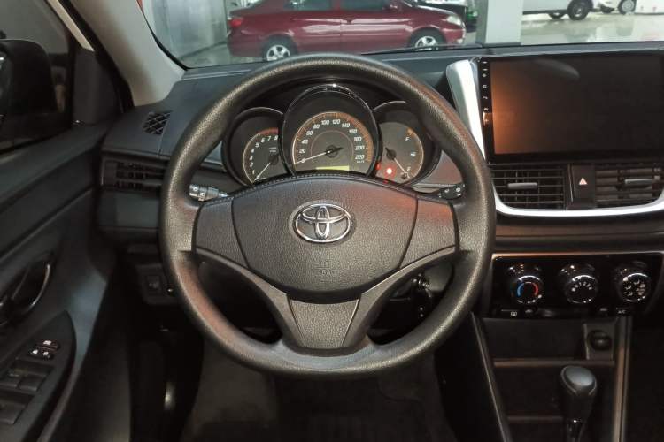 Used Toyota YARiS L 2021 X-Trail 1.5L CVT Leading Edition

