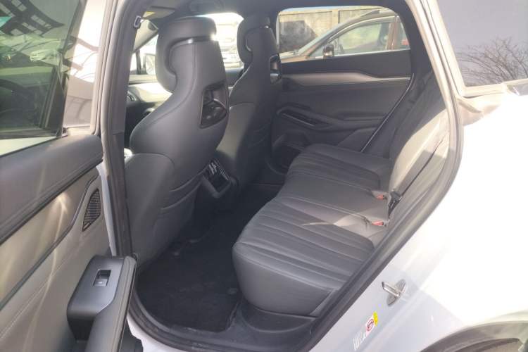 Used BYD Song L EV 2025 Intelligent Driving Version 662 km LiDAR Excellence Edition