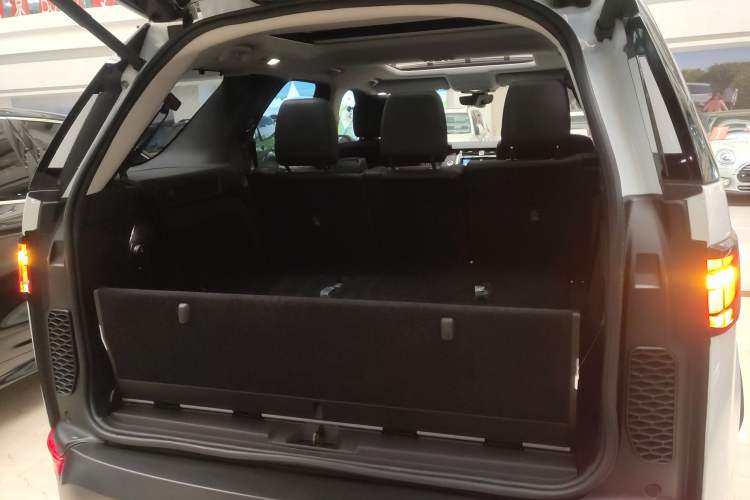 Used Land Rover Discovery 2017 3.0 SC V6 HSE
