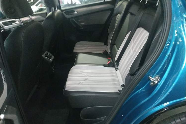 Used Volkswagen Tayron 2023 380TSI Four-Wheel Drive R-Line Pro Smart Edition
