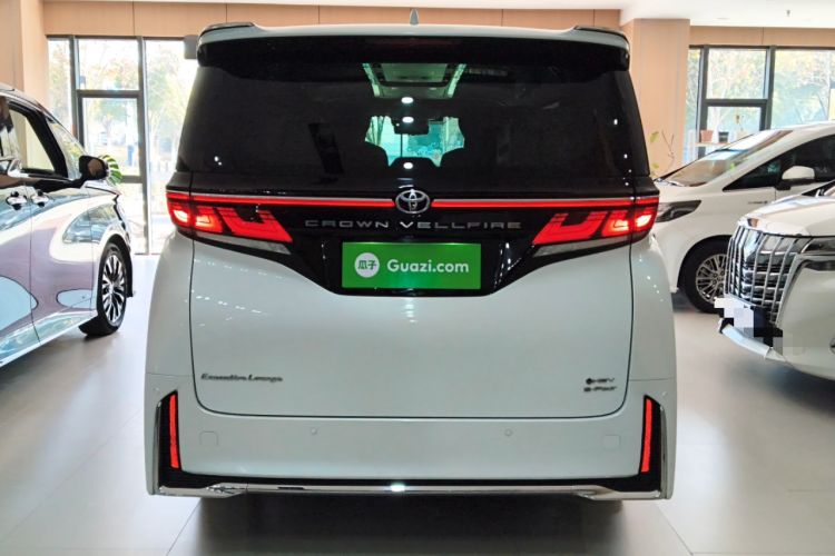 Used Toyota Vellfire 2024 Crown Dual-Engine 2.5L Ultimate Edition
