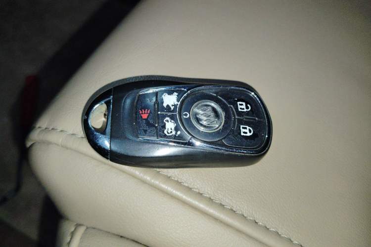 Used Buick GL8 2017 ES 28T Luxury Model China V Standard