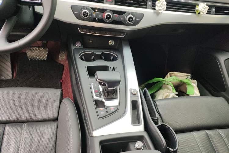 Used Audi A4L 2023 40 TFSI Fashion Dynamic Model