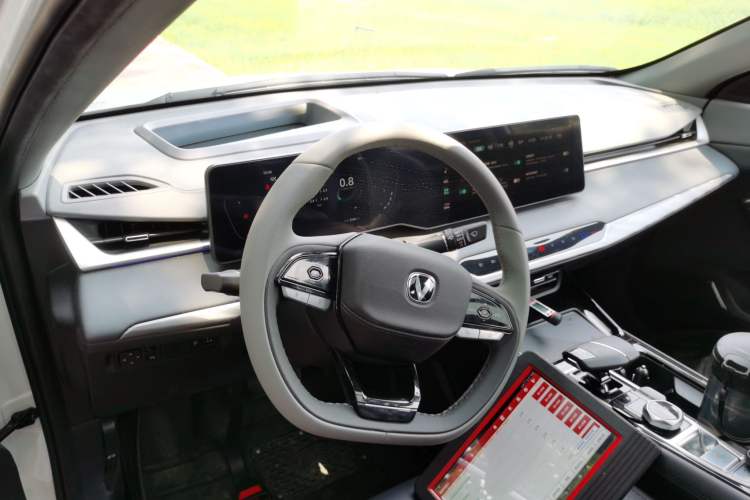 Used Changan Ruicheng PLUS 2023 1.5T DCT Navigation Edition
