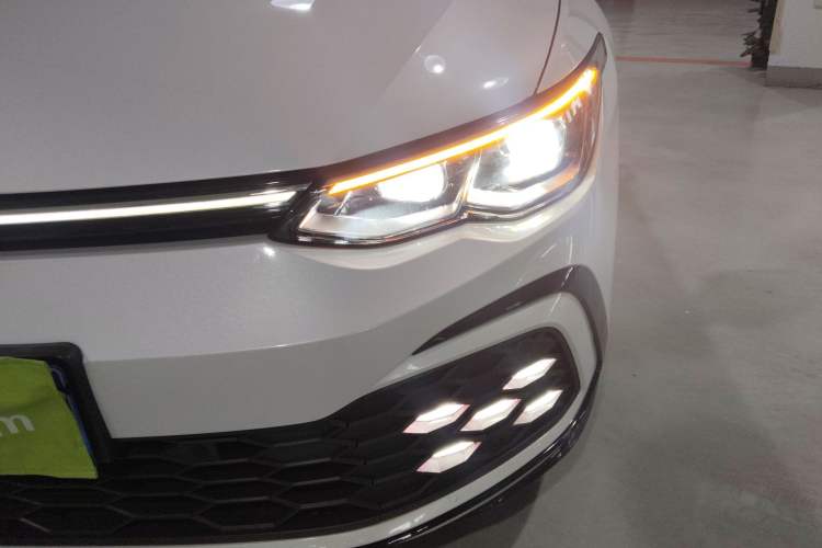 Used Volkswagen Golf 2023 280TSI DSG R-Line Lite
