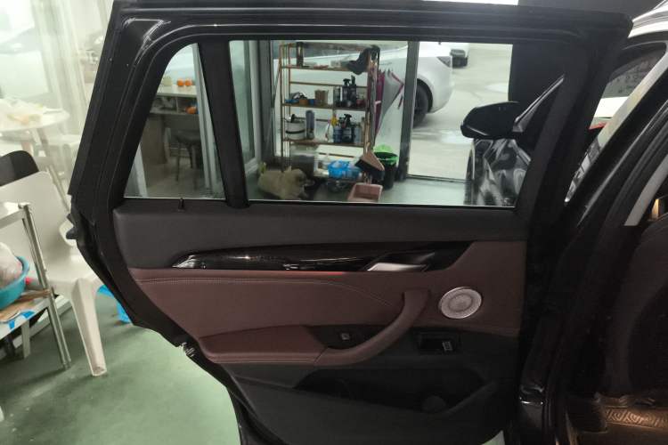 Used BMW X1 2022 sDrive25Li Leading Model
