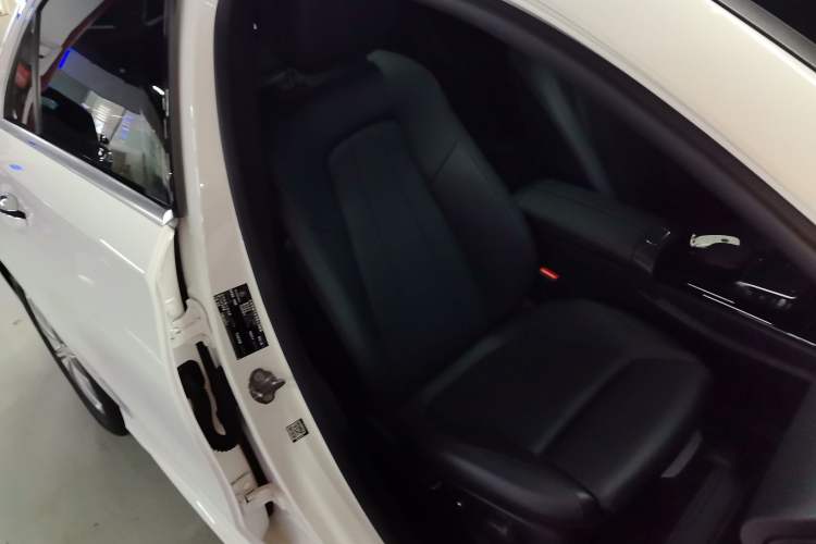 Used Mercedes-Benz A-Class 2022 Restyled A 200 L Sport Sedan Fashion Version