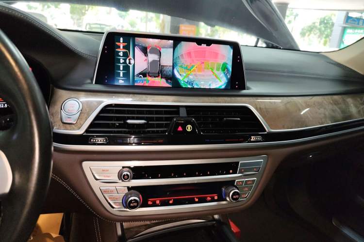 Used BMW 7 Series 2019 Restyled 740Li Leading Luxury Package
