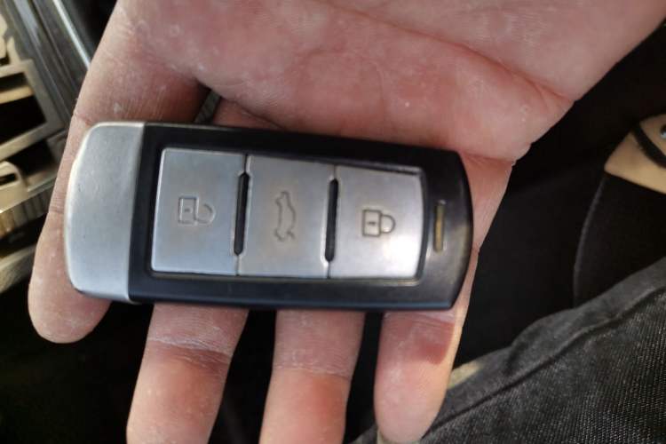 Used Zotye T600 2016 1.5T Manual Luxury Version
