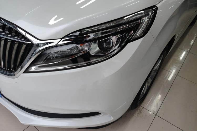 Used Buick GL8 2018 ES 28T Comfort Model China VI Standard