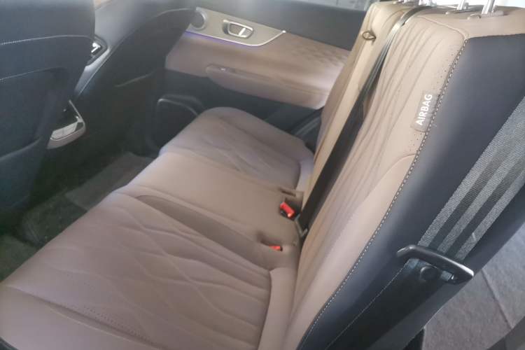 Used Chery Tiggo 8 PLUS 2025 290TGDI DCT Prestige 5-Seater