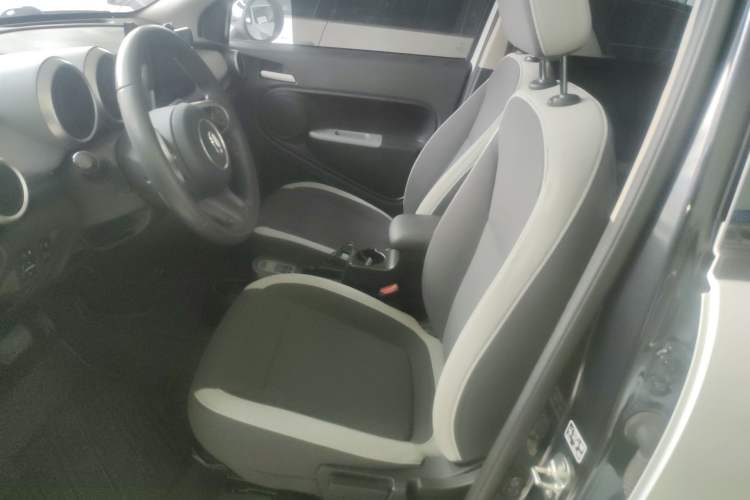 Used ORA Black Cat 2022 301km "Cute Pet" Version – Lithium Iron Phosphate