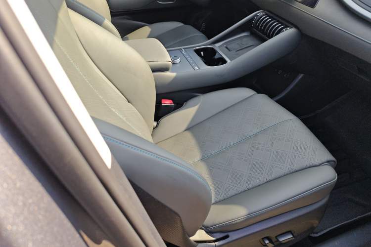 Used BYD Yuan PLUS 2025 Intelligent Driving Version 510 km Excellence Edition
