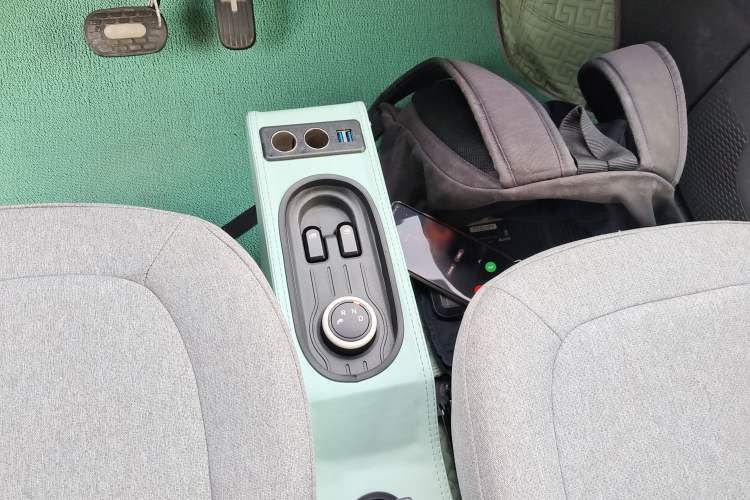 Used Wuling Hongguang MINIEV 2022 Macaron Premium Model – Lithium Iron Phosphate
