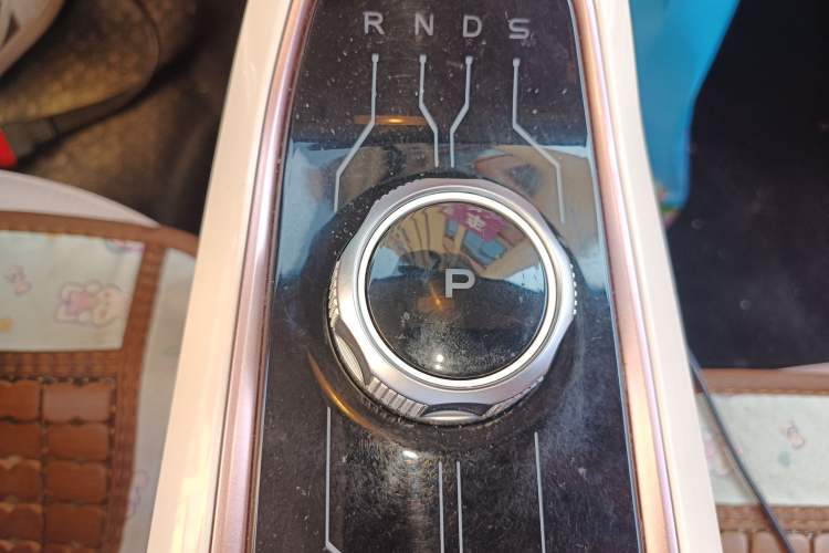 Used Oshan Benni E-Star 2022 Qingxin Edition Colorful Model Lithium Iron Phosphate
