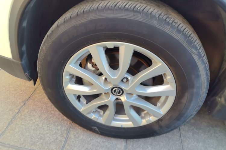 Used Nissan X-Trail 2022 2.0L Two-Wheel Drive Smart Connect Premium Edition
