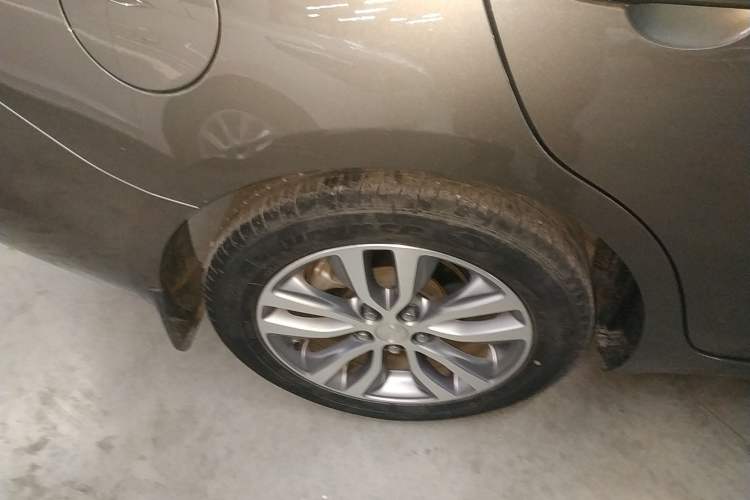 Used Buick GT 2019 18T Automatic Connected Elite Model China VI Standard