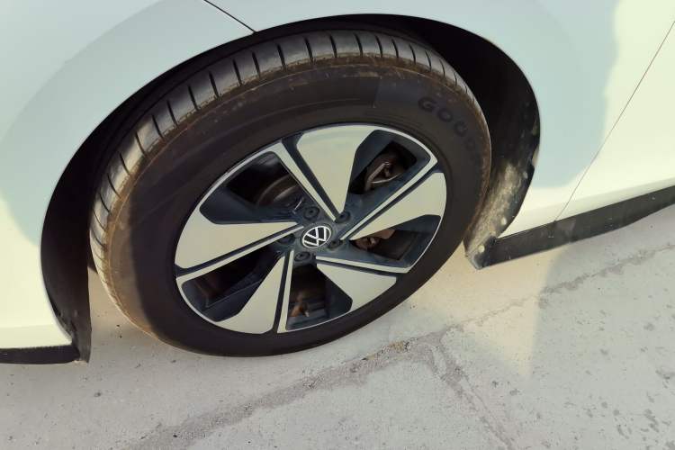 Used Volkswagen ID.7 VIZZION 2024 AIR model
