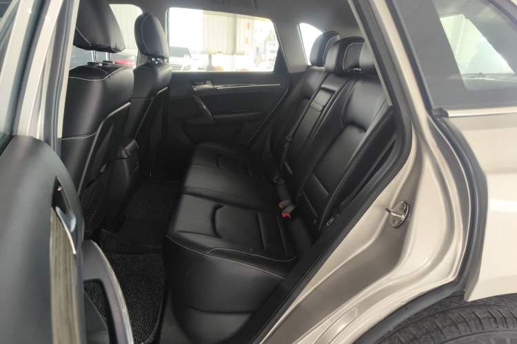 Used Zotye T600 2015 1.5T Manual Luxury Model
