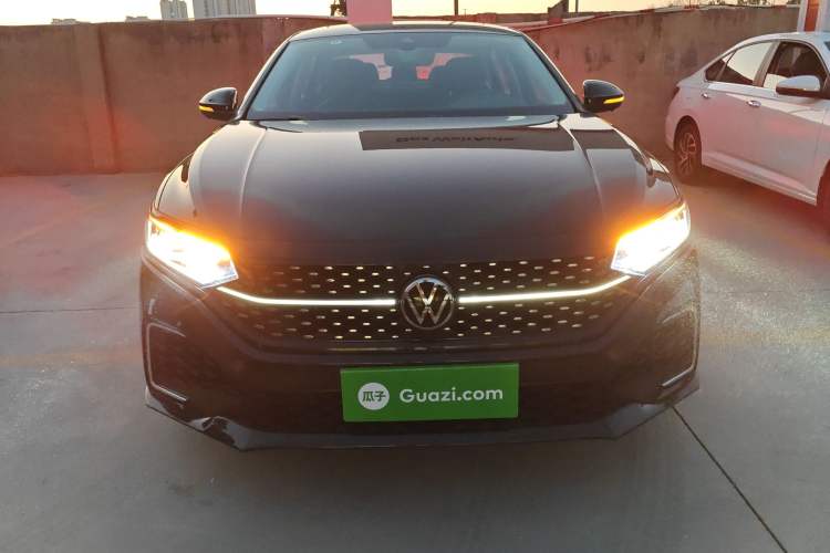 Used Volkswagen Passat 2024 380TSI Starry Dragon Edition