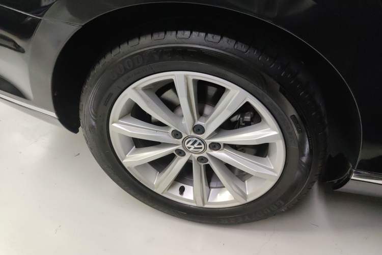 Used Volkswagen Magotan 2019 330TSI DSG Leading Model China VI Standard