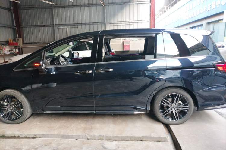 Used Honda Odyssey 2024 2.0L eHEV Sharp·Luxury Edition
