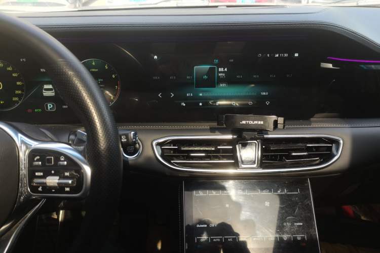 Used JETOUR X95 2020 1.6T DCT Love Pro Edition 6-Seater
