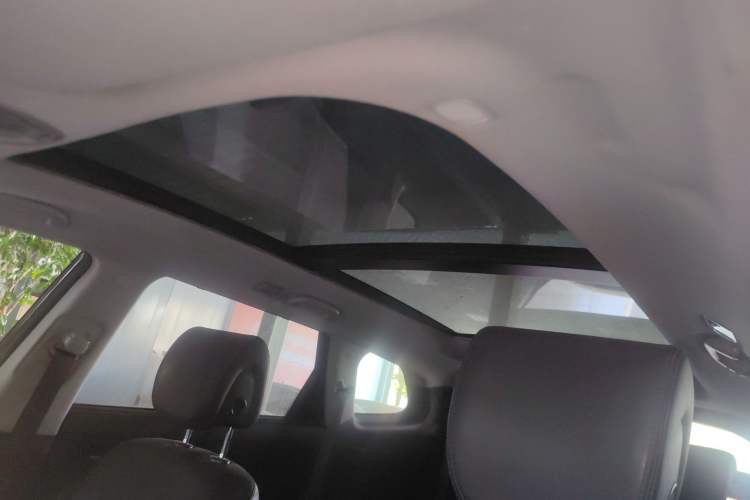 Used Hyundai Grand SantaFe 2013 3.0L 7-seat Four-Wheel-Drive Luxury Edition