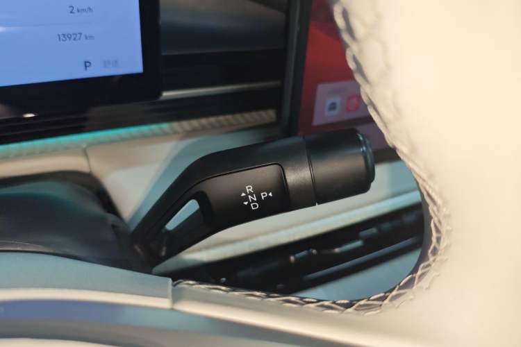 Used  E5 2024 530km Starship Edition
