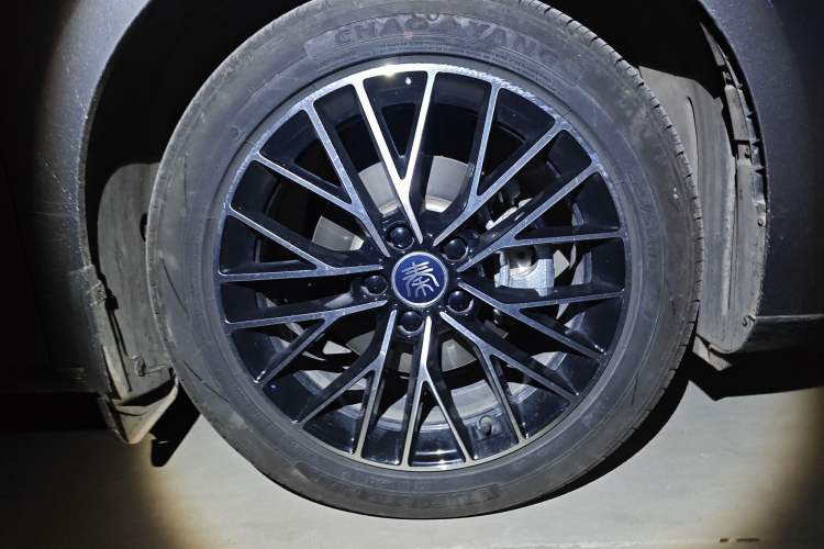 Used BYD Qin L 2024 DM-i 120KM Excellence Model