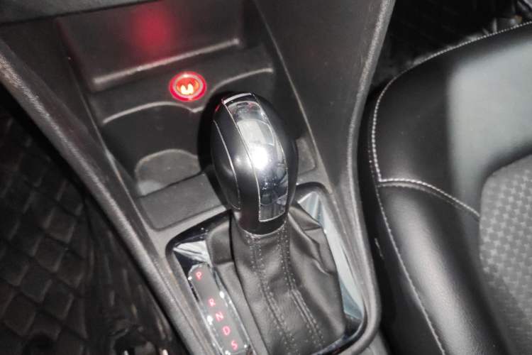 Used Volkswagen Santana 2015 Haval H6 1.6L Automatic Comfort Model