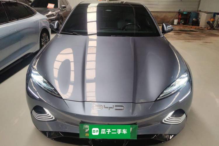 Used BYD Seal 2022 550 km Standard Range Rear-Wheel Drive Prestige Version
